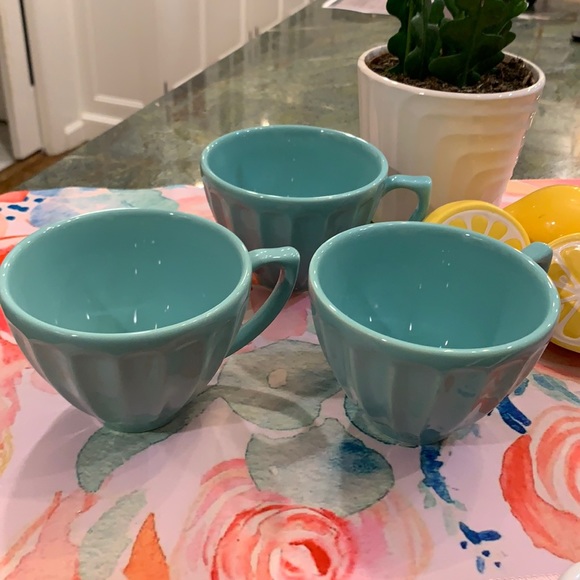 Anthropologie Other - Anthroplogie Mugs  ☕️ 🌷